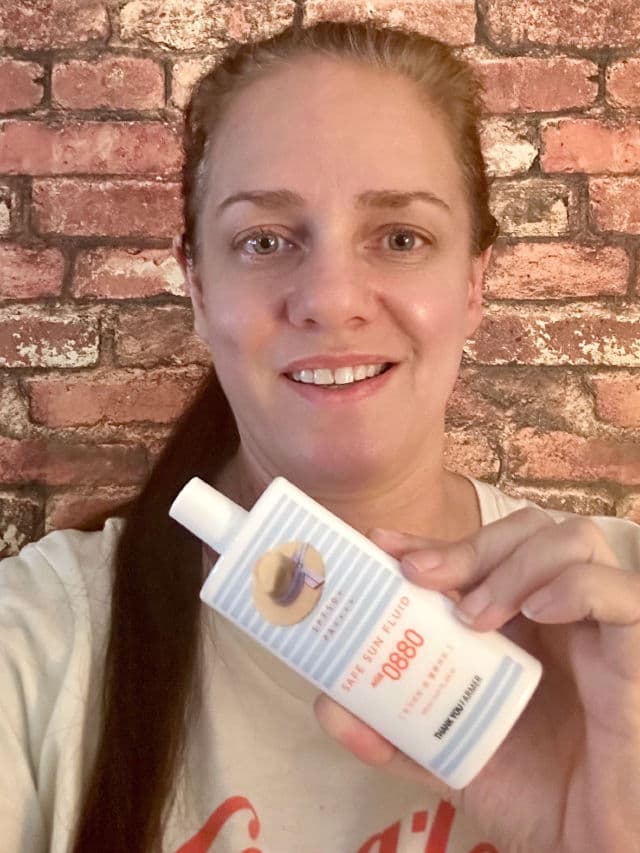 THANK YOU FARMER Safe Sun Fluid Age 0880 SPF50 + PA++++ review photo by PrincessOnABudget