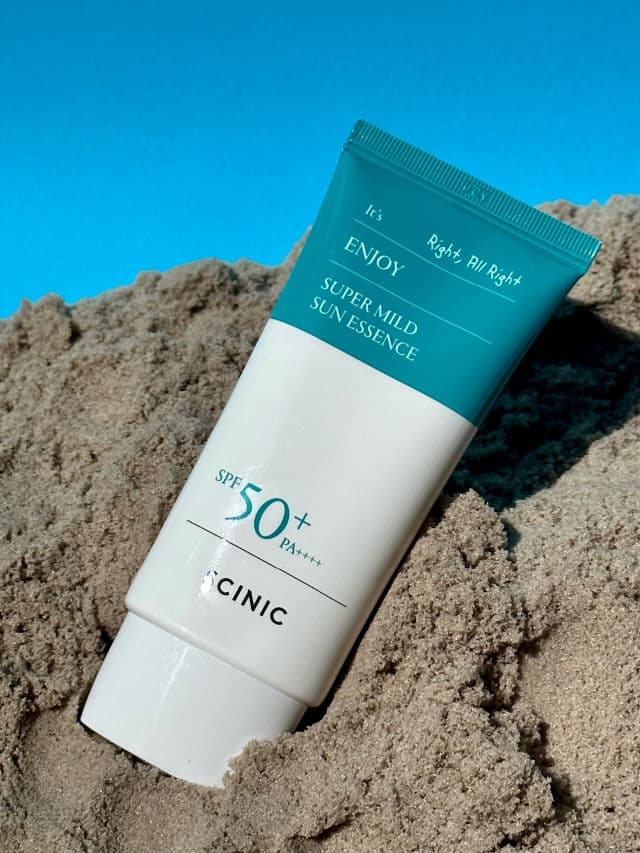 SCINIC Enjoy Super Mild Sun Essence SPF50+ PA++++ review photo by PrincessOnABudget