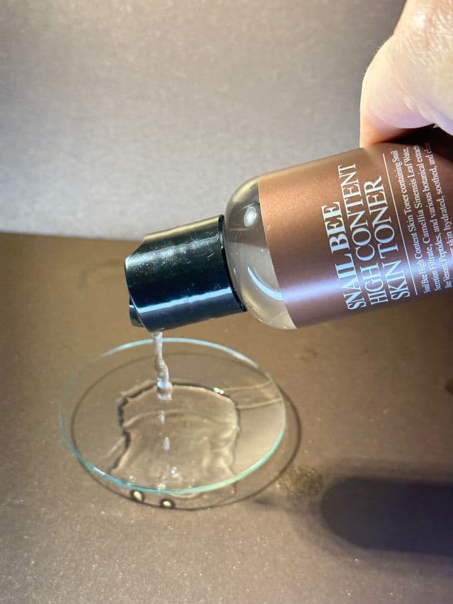 Snail Bee High Content Skin Toner product review