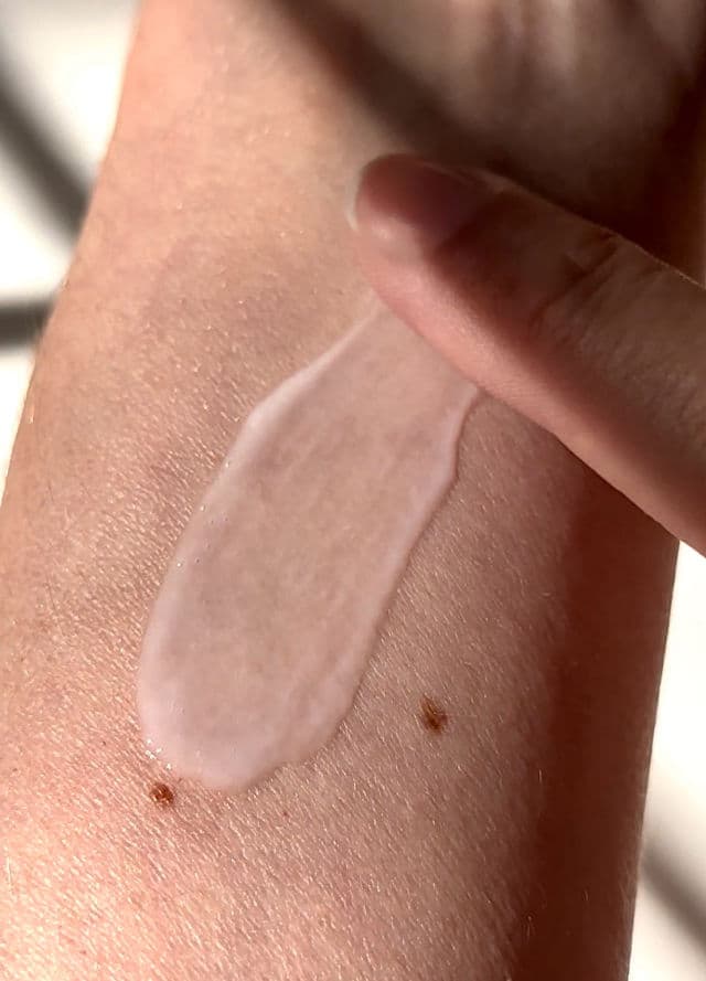 Coxir Ultra Hyaluronic Emulsion review photo by Funthingsnstuff
