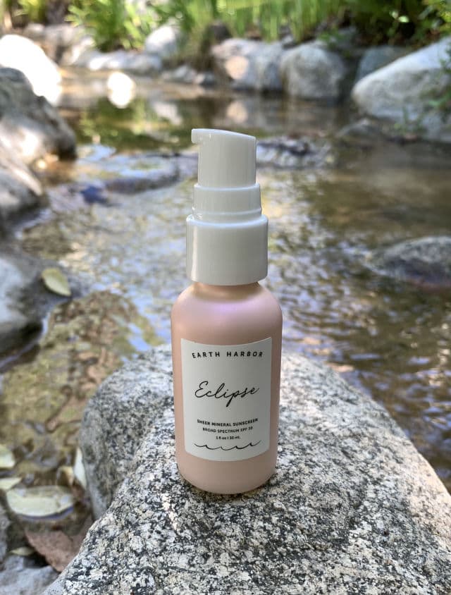 Earth Harbor Naturals Eclipse Sheer Mineral Sunscreen Broad Spectrum SPF 50 review photo by Funthingsnstuff