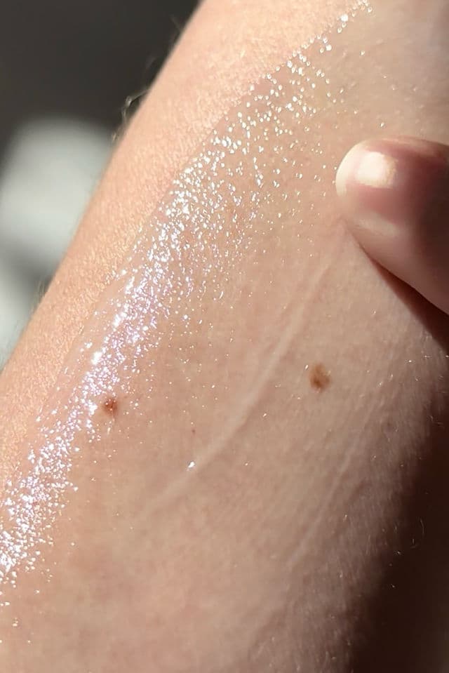Coxir Ultra Hyaluronic Emulsion review photo by Funthingsnstuff