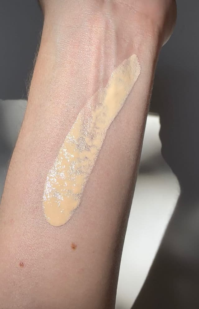 ISNTREE Yam Root Milk Tone Up Sun Cream SPF50+ PA++++ review photo by Funthingsnstuff