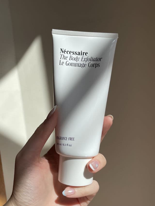 Necessaire  The Body Exfoliator review photo by barefacedbty