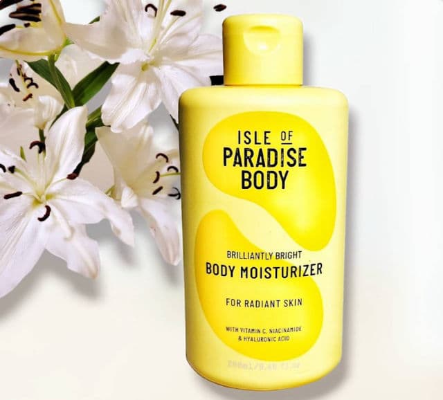 Isle of Paradise Brilliantly Bright Body Moisturizer review photo by GlowMai2