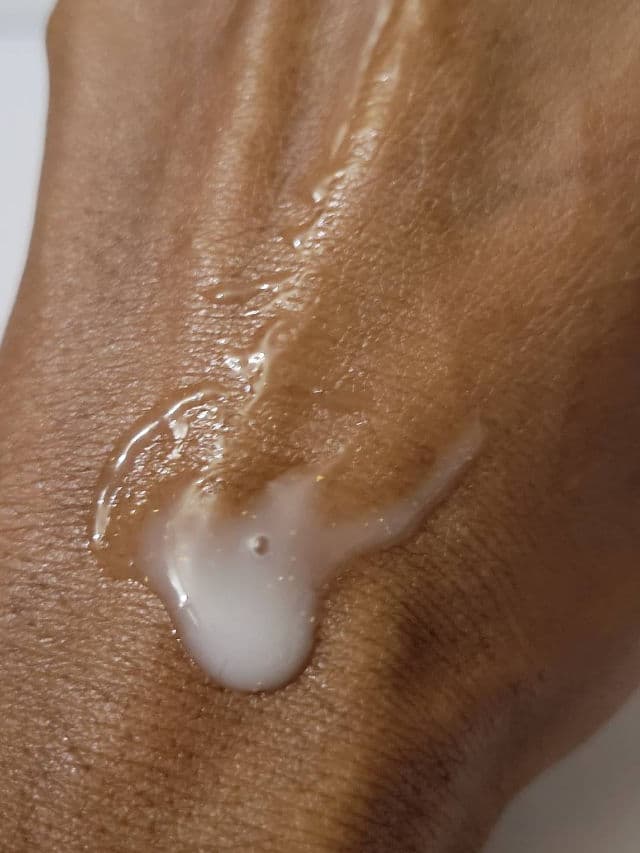 VT COSMETICS Black Truffle Reedle Shot 100 review photo by GlowMai2