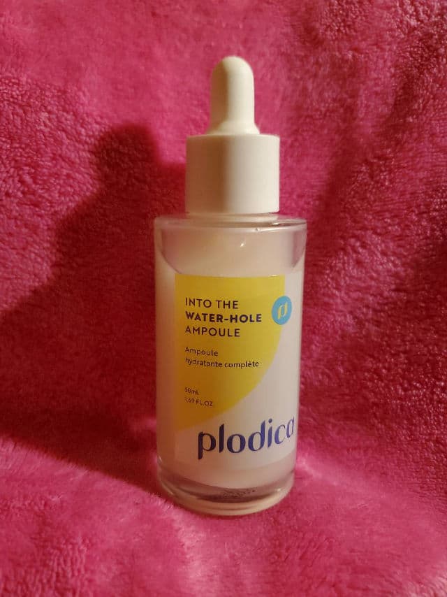 Plodica Into The Water-Hole Ampoule review photo by GlowMai2