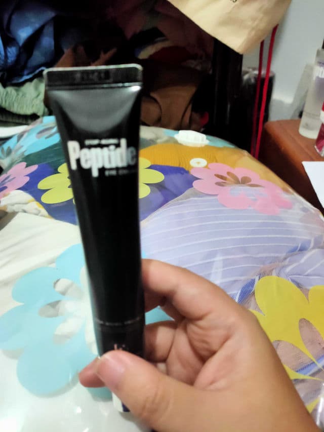 Vibrant Glamour Peptide Eye Cream review photo by carolinachuby