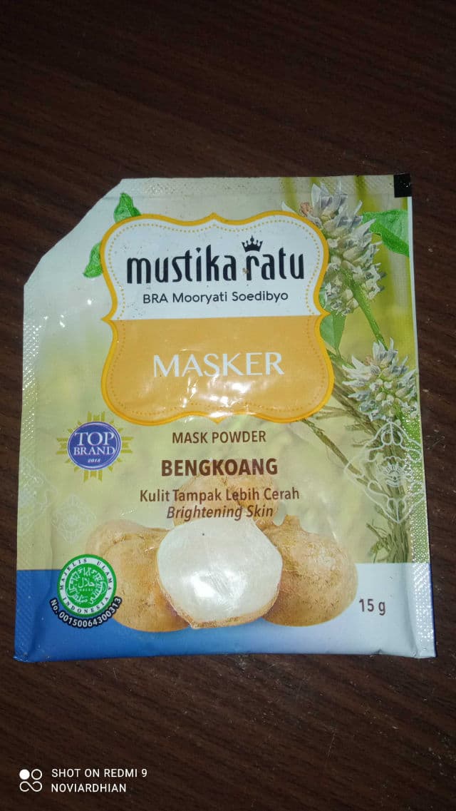 Mustika Ratu Krem Masker Bengkoang review photo by NoviAlJannah