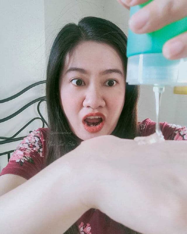 DEARMAY Green Line Natural pH Gel Cleanser review photo by MakeThatGlow