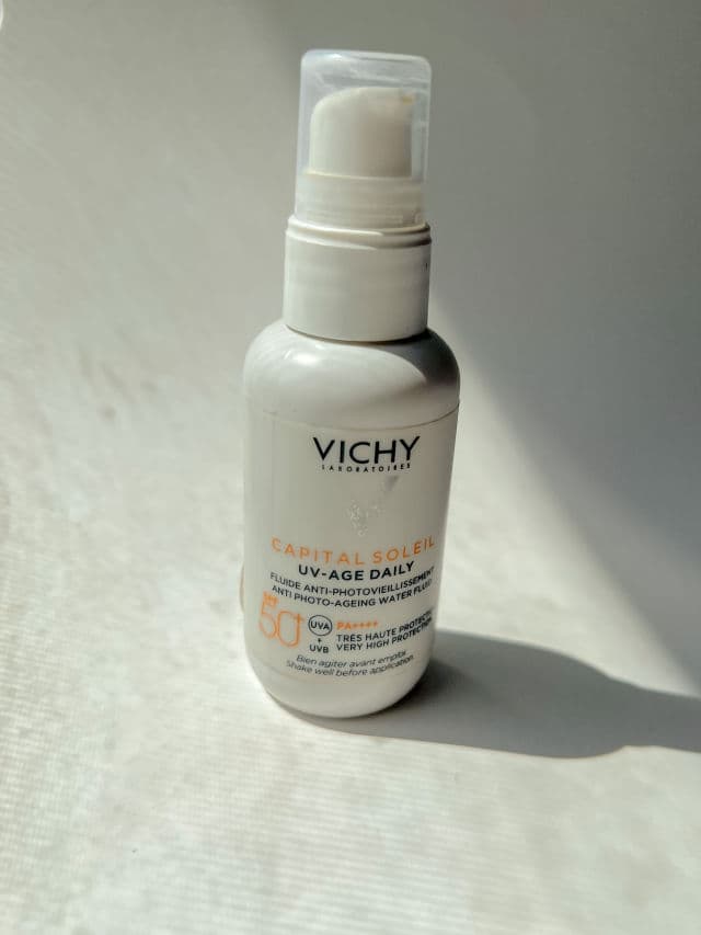 Vichy Capital Soleil UV-Age Daily SPF50+  review photo by Danielas