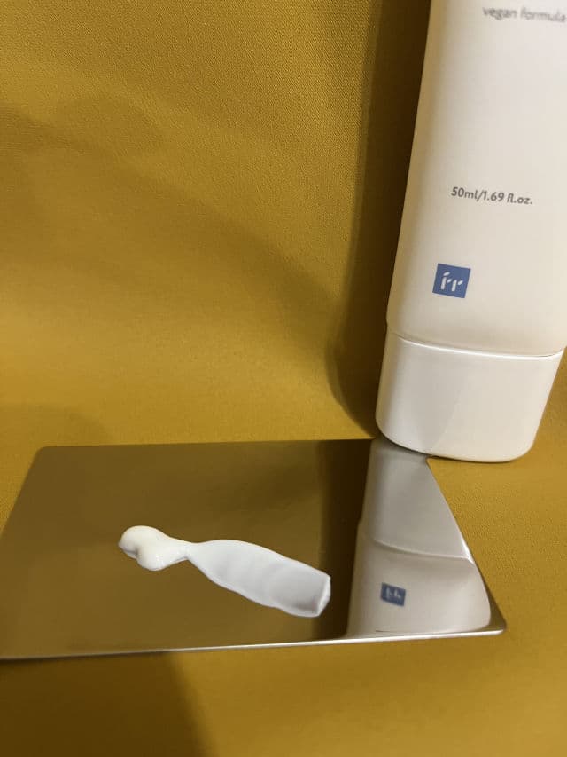Purity Sun Essence SPF50+ PA++++ product review
