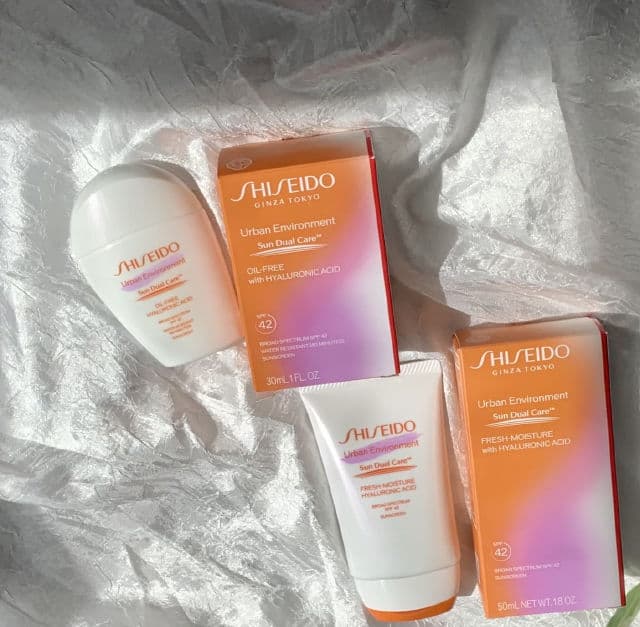 Shiseido Urban Environment Oil-Free Suncare Emulsion - SPF 30 review photo by IowaBeautyLover