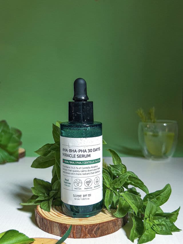 Some By Mi AHA BHA PHA 30 Days Miracle Serum review photo by Skincarebyzuzu