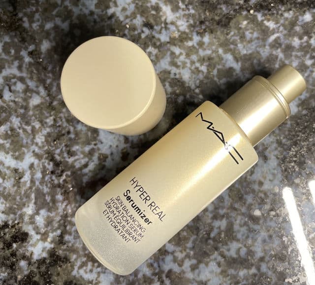 MAC Hyper Real Serumizer Skin Balancing Hydration Serum review photo by SMAC