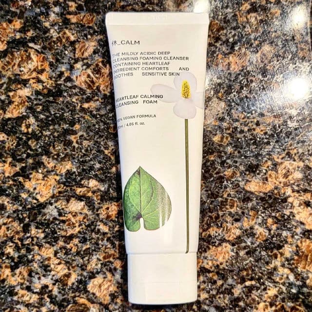Hue Calm Heartleaf Calming Cleansing Foam review photo by KittyRay