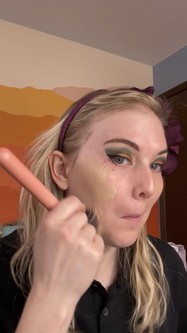 Lancome Teint Idole Ultra Wear Care & Glow Foundation review photo by KittyRay