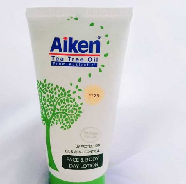 Aiken Tea Tree Oil Face & Body Day Lotion SPF25 review photo by gloowithyaya