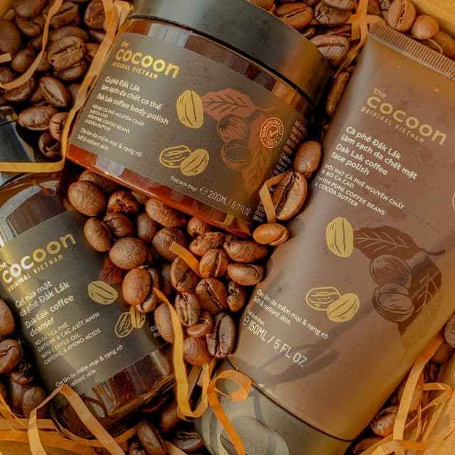 the Cocoon Dak Lak Coffee Body Polish review photo by farabeautydiary