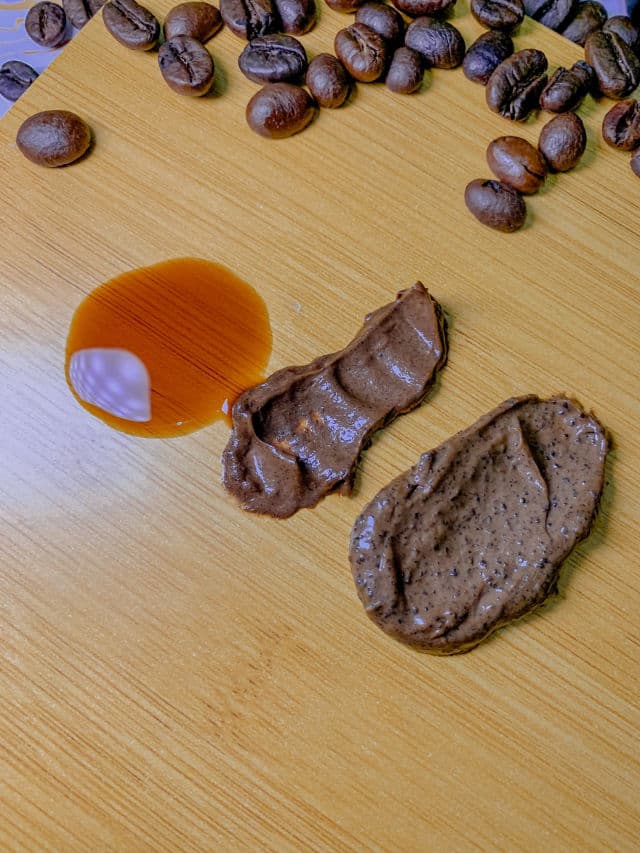 the Cocoon Dak Lak Coffee Body Polish review photo by farabeautydiary