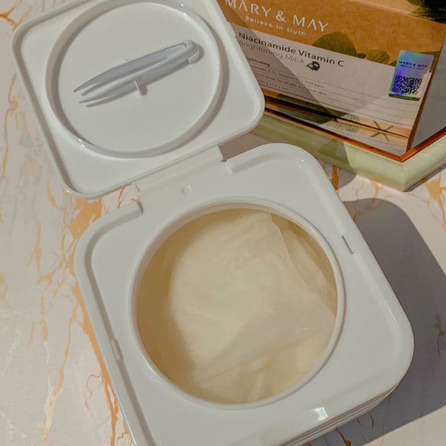 Mary&May Niacinamide Vitamin C Brightening Mask  review photo by farabeautydiary