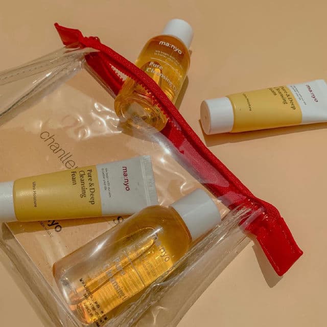 manyo Pure & Deep Cleansing Foam review photo by farabeautydiary