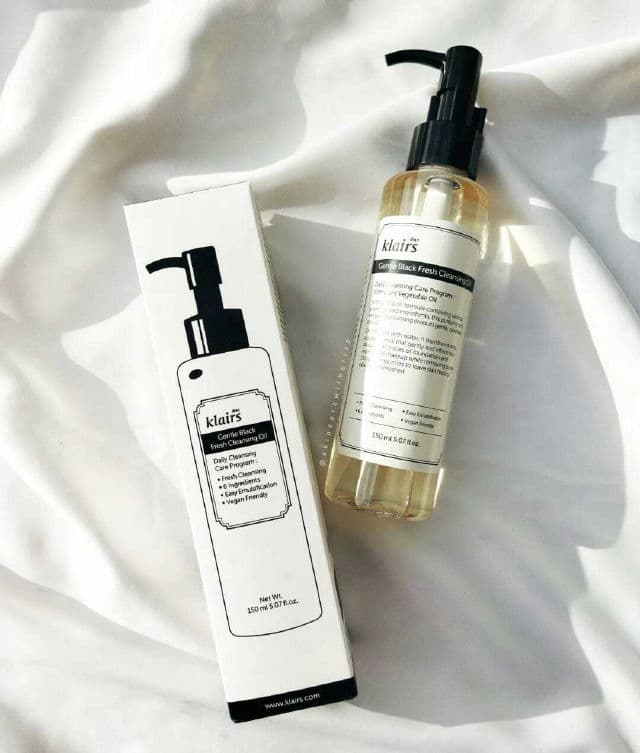 Dear, Klairs Gentle Black Fresh Cleansing Oil review photo by skincarewithgrizz