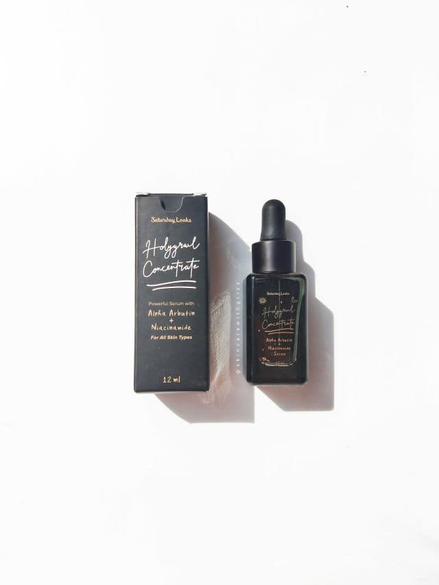 Saturday Looks Holygrail Concentrate Serum - Alpha Arbutin + Niacinamide review photo by skincarewithgrizz