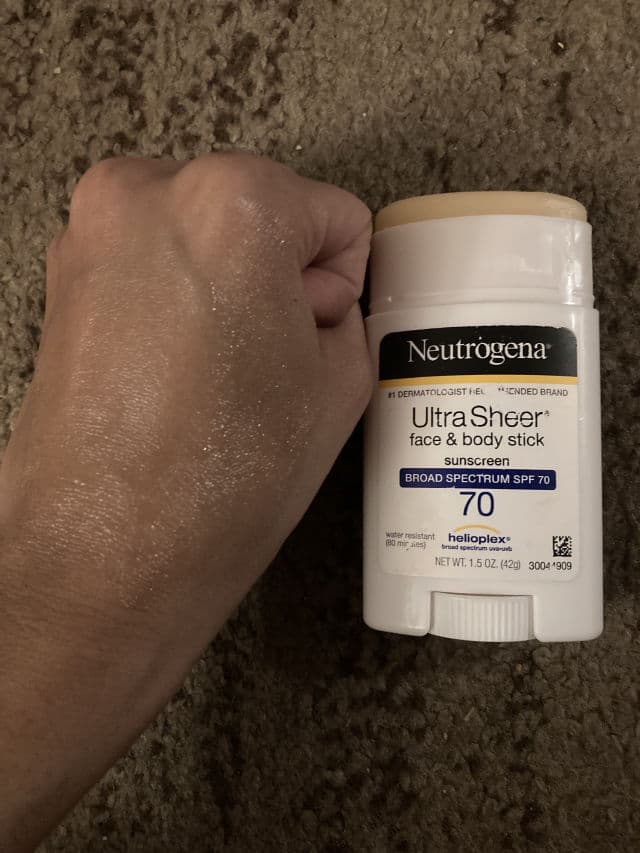 Neutrogena Ultra Sheer Face + Body Stick Sunscreen Broad Spectrum SPF 70 review photo by rissamatis