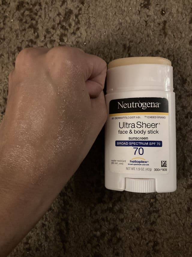 Neutrogena Ultra Sheer Face + Body Stick Sunscreen Broad Spectrum SPF 70 review photo by rissamatis