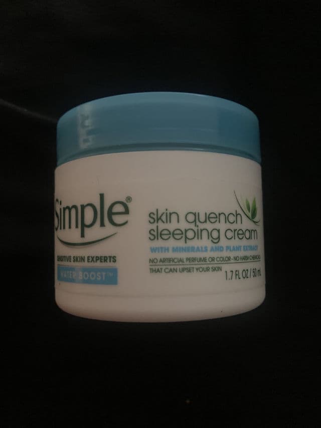 Simple Water Boost Skin Quench Sleeping Cream review photo by rissamatis
