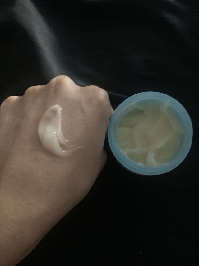 Simple Water Boost Skin Quench Sleeping Cream review photo by rissamatis
