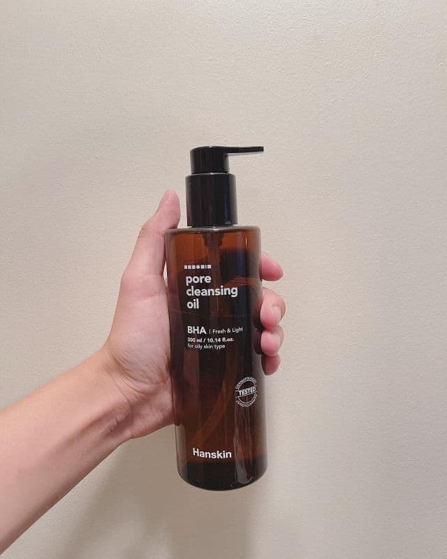 HANSKIN Pore Cleansing Oil BHA review photo by GioviKiss