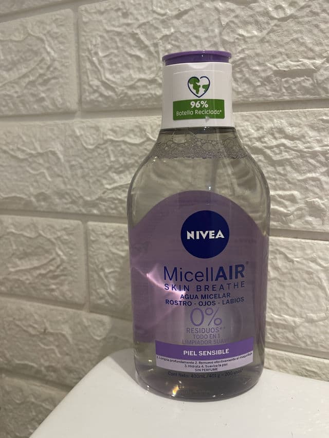 Nivea MicellAIR Skin Breathe Agua Micelar Piel Sensible review photo by GioviKiss