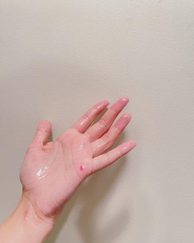HANSKIN Pore Cleansing Oil BHA review photo by GioviKiss