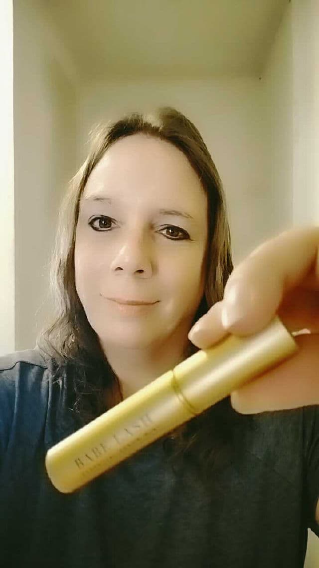 Babe Lash Essential Serum review photo by lookingmybest