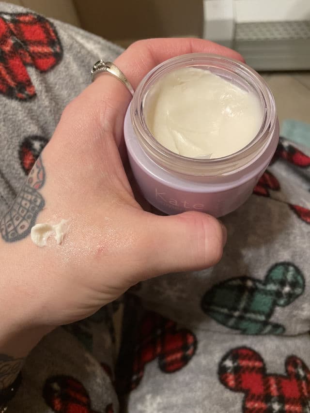 Kate Somerville DeliKate Recovery Cream review photo by AriZombieSkincare
