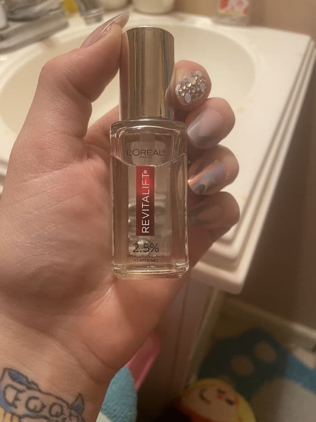 L'Oreal Paris Revitalift Derm Intensives Hyaluronic Acid plus Eye Serum (Hyaluronic Acid + Caffeine) review photo by AriannaSkincare
