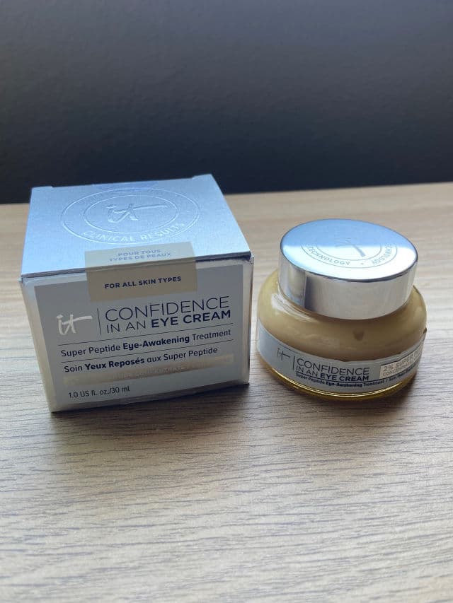 It Cosmetics Confidence In An Eye Cream review photo by nuobeier