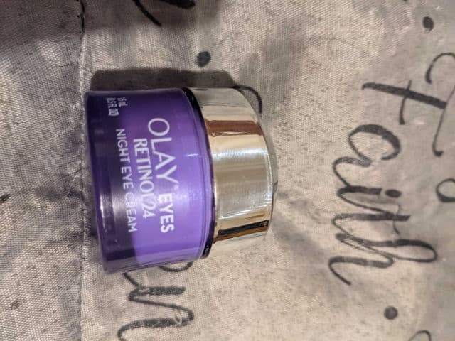 Olay Regenerist Retinol 24 Night Eye Cream review photo by JessiLuvsDeals