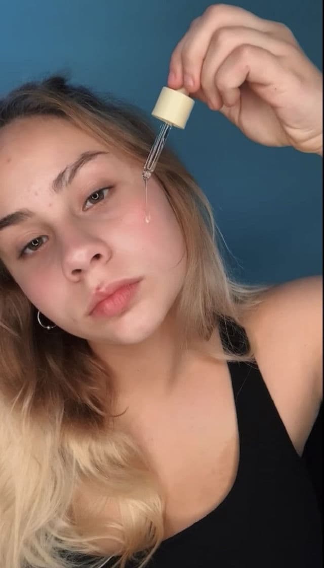 Viegano Green Tea + Hyaluronic Acid review photo by HayGrooves