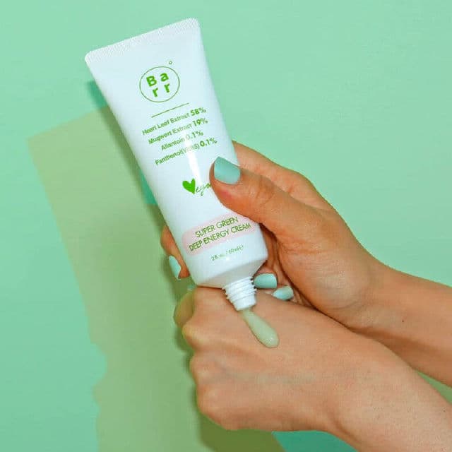Barr Cosmetics Super Green Deep Energy Cream review photo by HayGrooves