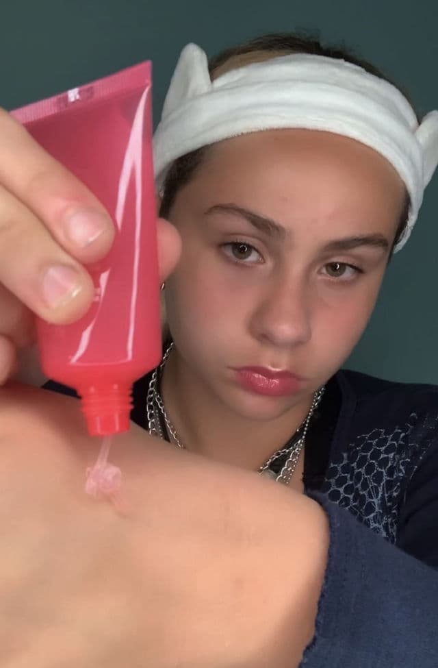 e.l.f. Cosmetics Jelly Pop Watermelon Cleanser review photo by HayGrooves