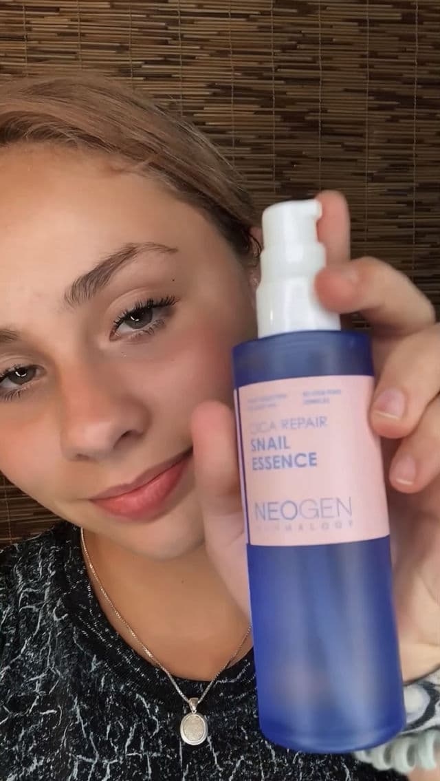 NEOGEN Dermalogy Cica Repair Snail Essence review photo by HayGrooves