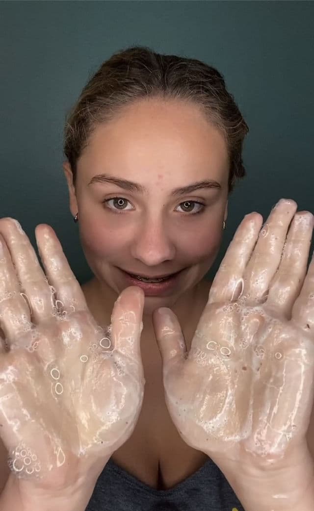 La Florelle Provence Rose Foam Cleanser review photo by HayGrooves