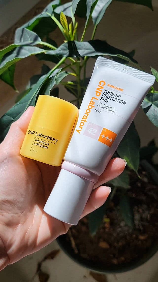 CNP Laboratory Tone Up Protection Sun SPF42 PA+++ review photo by JillF