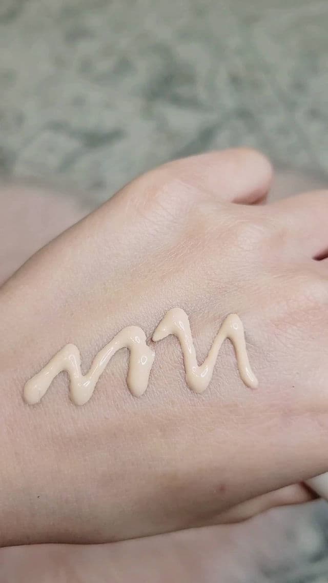 Heimish Artless Glow Tinted Sunscreen SPF50+ PA+++ review photo by JillF