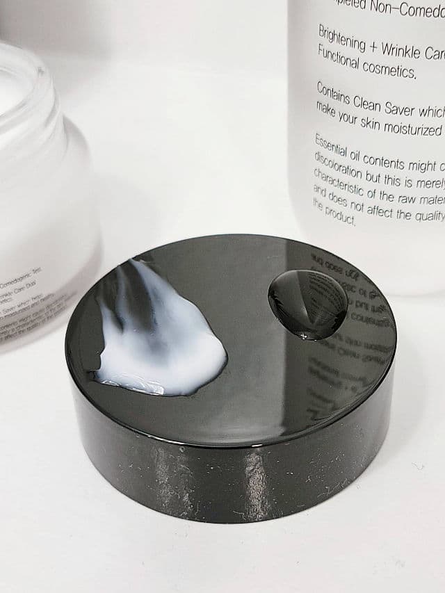 Neulii AC Clean Saver Cream review photo by JillF