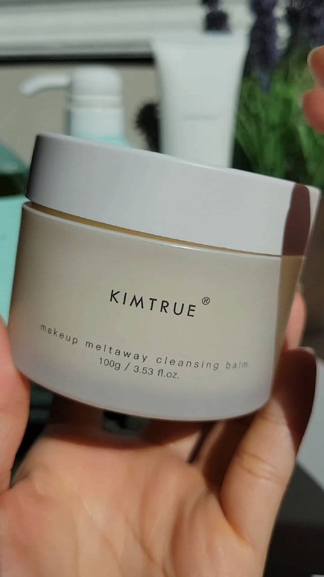 Kimtrue Makeup Meltaway Cleansing Balm review photo by JillF