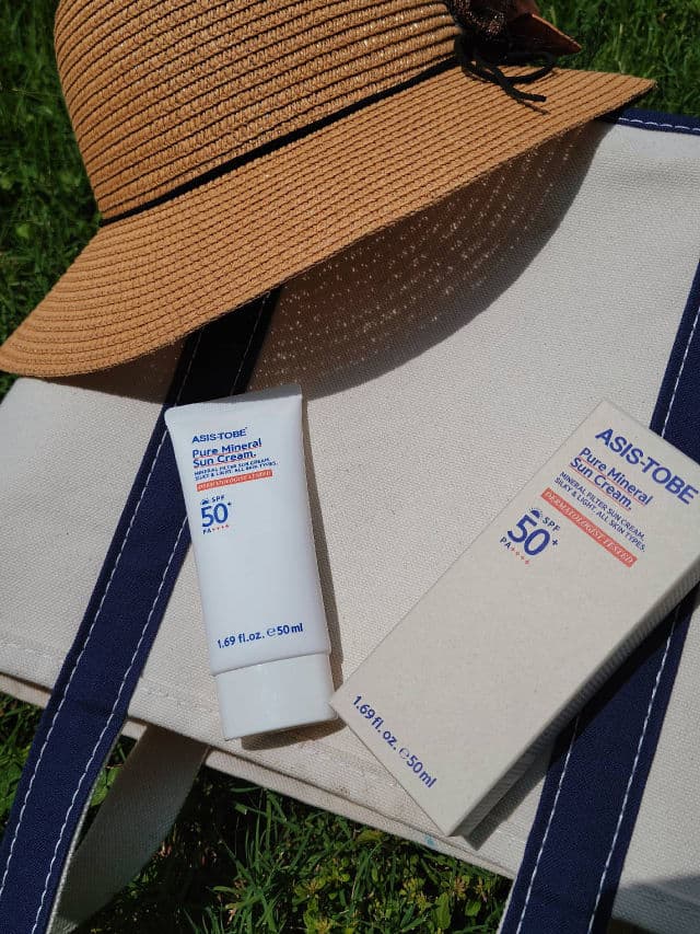 ASIS-TOBE Pure Mineral Sun Cream SPF 50+ PA++++ review photo by JillF